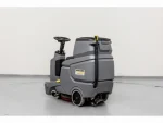 Karcher B70 Ride-On Floor Cleaning Machine - Image 7