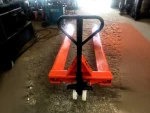 3 Ton 3 Metre Manual Roll Levent Pallet Truck - Image 9