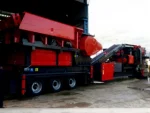 General 944  Closed Circuit Mobile Crusher