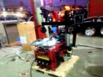 Unit U226 A Shock-Absorbent Tire De-mounting Mounting Machine - Image 11