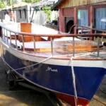 Ax Head Canal Boat (7 Meters)