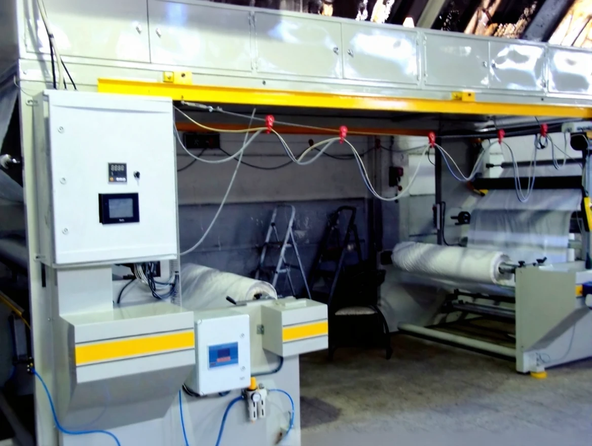 0rgn3y6ar5rmc0ctsynsrwt37g Cold Lamination Machine - Image 1