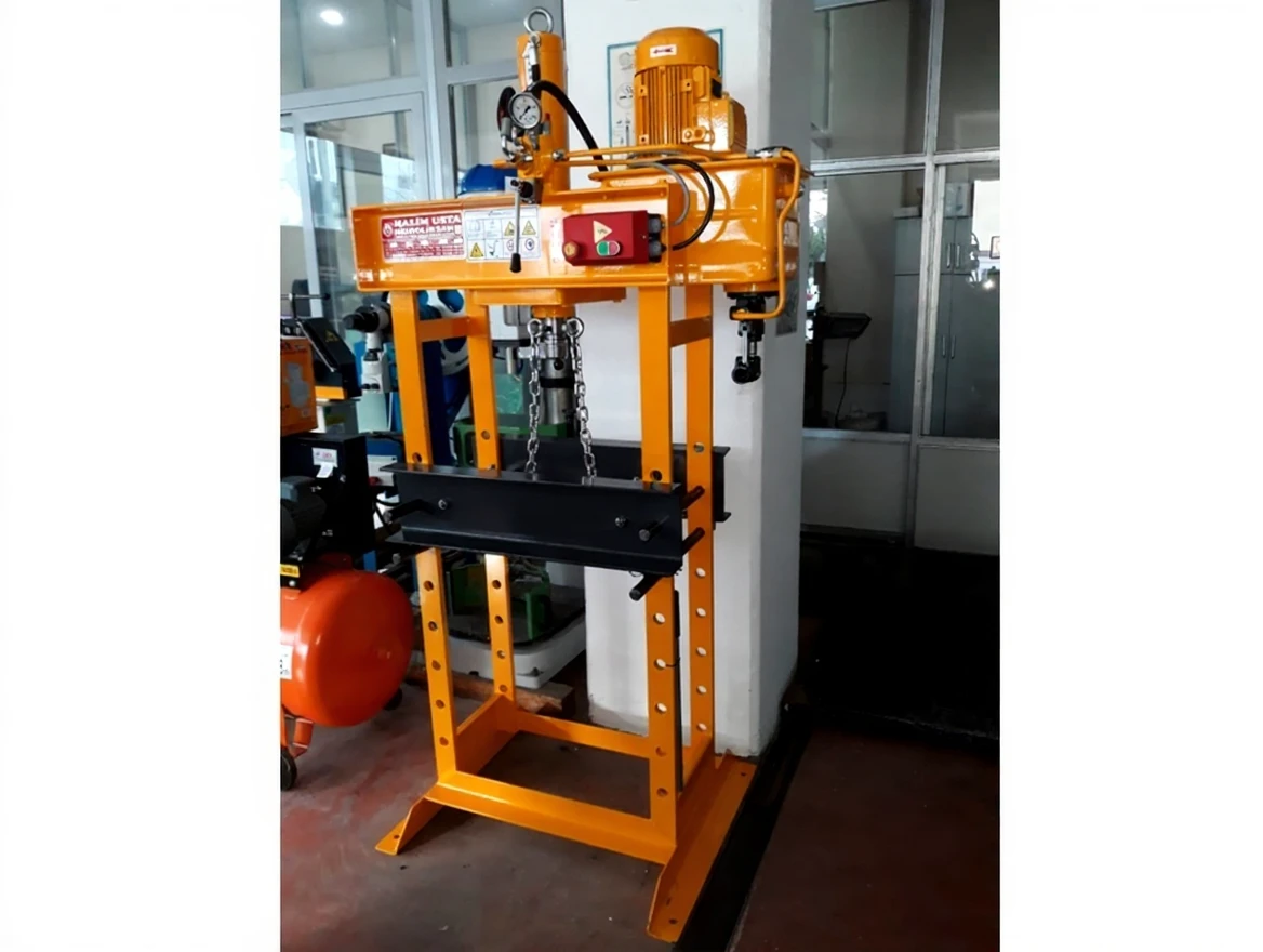 0t4hmmgpwhrmy0cveawb55pv88 25 Ton Motorized Hydraulic Workshop Press - Image 1