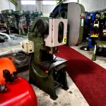 25 Ton Side Flywheel Eccentric Press