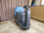 Battery-Powered Riding Floor Cleaning and Washing Machine