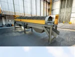 Ø800 Industrial Mobile Waste Trommel Screen - Image 3