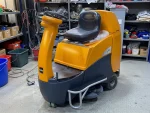 Taski Swingo 3500 Ride-On Floor Cleaning Machine - Image 3