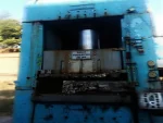 200-Ton H-Type Hydraulic Press - Image 3