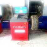 Tire Balancing Machine