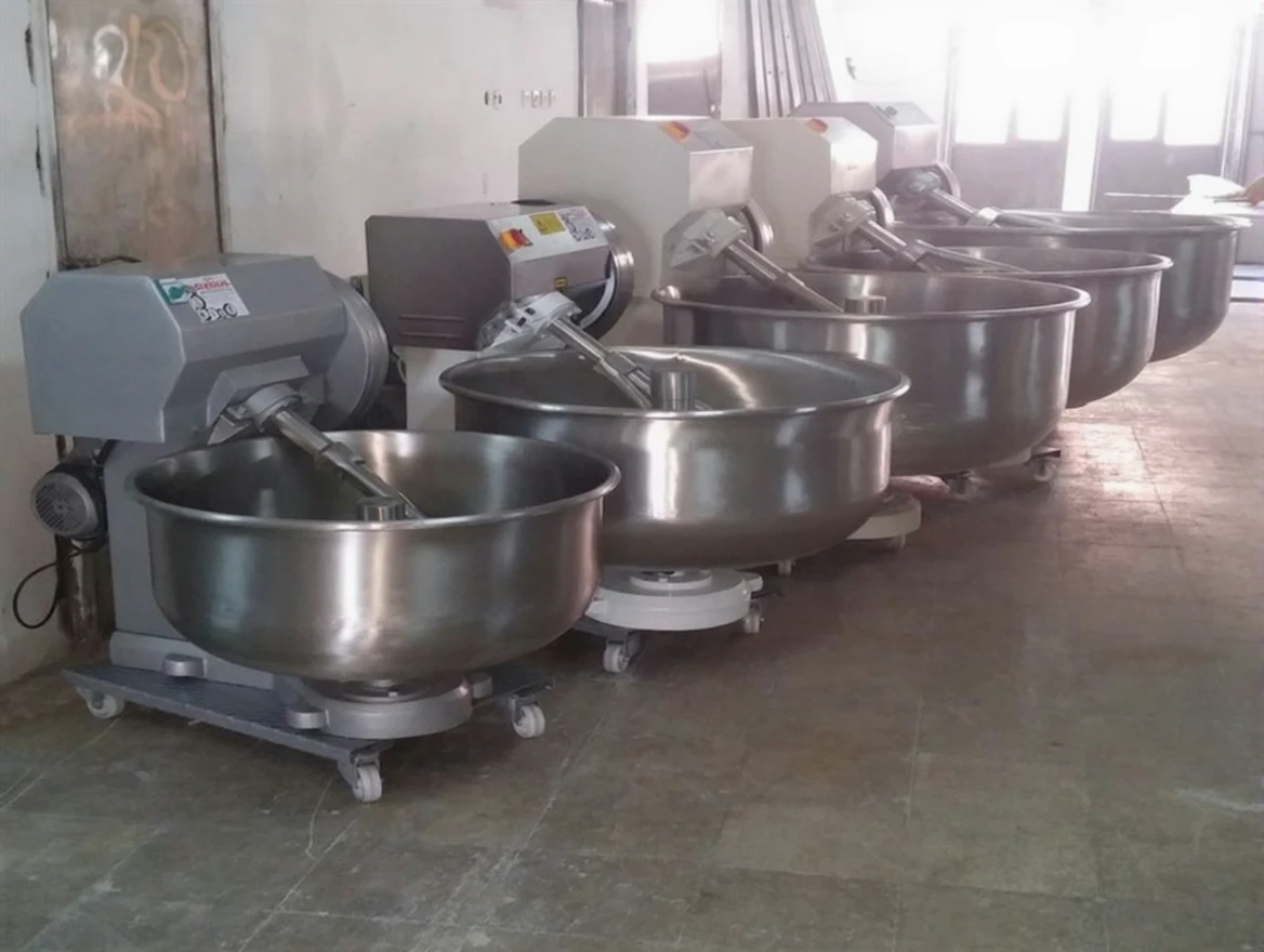 3bchzhw5nnrma0cv0dbv4cba7r 3 Bag Dough Kneading Mixer Pot - Image 1