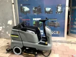 Karcher B 140 Rental Equestrian Floor Cleaning Machine - Image 7