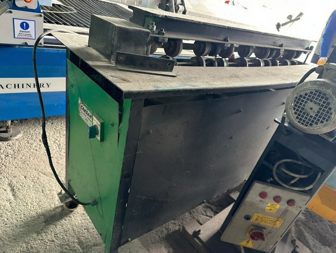 3sk83hrrfdrmr0cvhnpb29mgqg 130 Cm Cleaned Trace Machine - Image 1