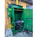 30 Ton Vertical Waste Paper Baling Press Machine