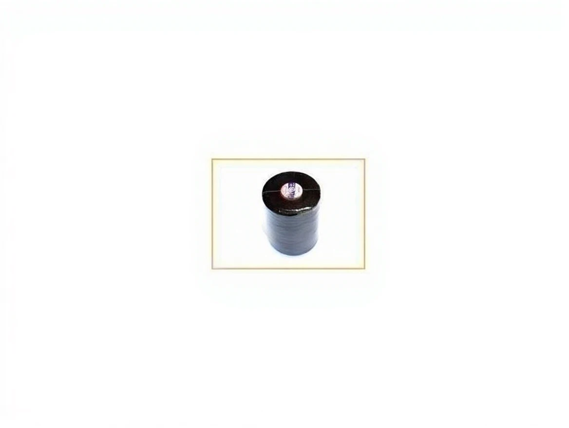 43jqypp351rmy0cvznm8vdsycg Della 50 Black Polyester Sewing Thread - Image 1