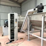 Helical Food Feeding Bunker