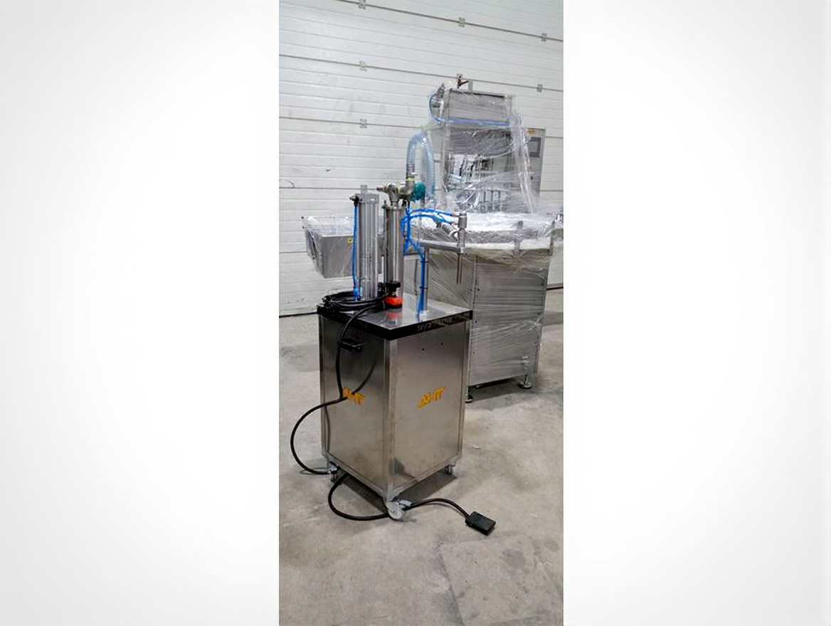 4ah5ve6rp5rma0ctnnntgxfmqm Semi-Automatic Liquid Filling Machine (1) - Image 1