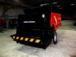 Garden Type Solid Fertilizer Spreading Trailer - Image 5