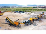 Mobile Tracked Jaw Crusher with Vibrating Screen Stone Crushing Plant - Image 5
