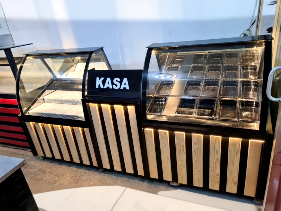 51f0zf054drma0ctwdstxkhxe8 250X95x135 Cm Double-Motor Waffle and Jacket Potato Display Refrigerator - Image 1