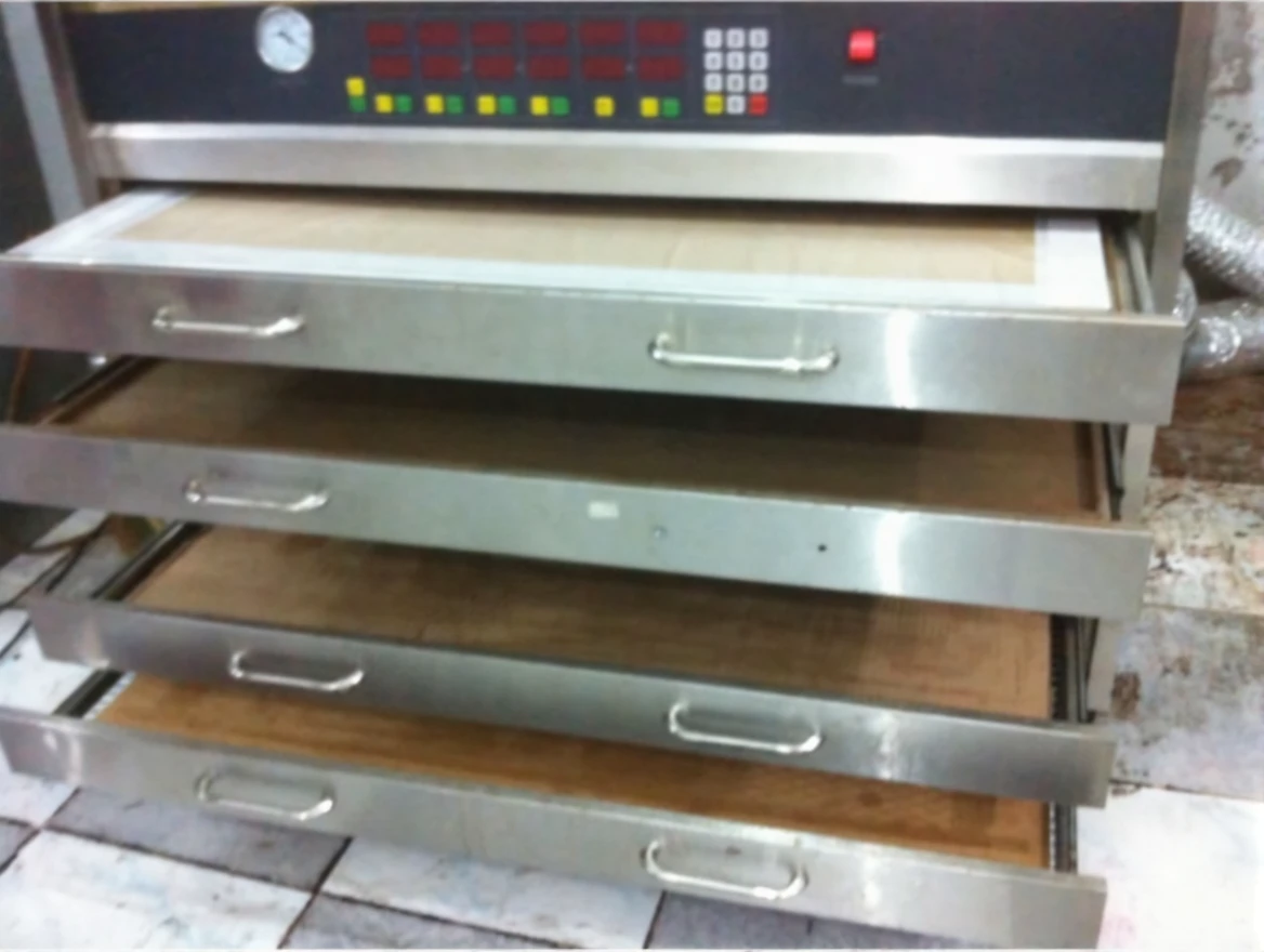 5n2kw1efe9rmc0ctt7h8n48xrr Solvent-Based 60X90 Size Combi Machine - Image 1