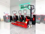 2.5 Ton Cast Pump Manual Pallet Truck - Image 2
