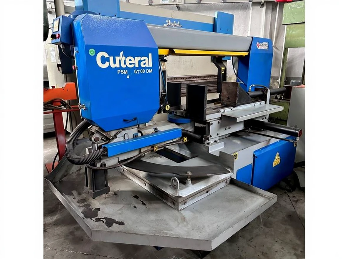 5txnkmc4q5rmr0cvm49v7nhd3w Cuteral Brand Hinged Strip Handsaw with Digital Angle Display - Image 1