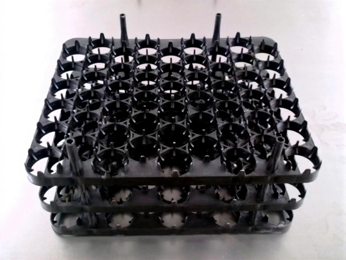 6df9w39z01rma0cv2eg8s44tym Incubator Tray - 54 Egg Capacity - Image 1