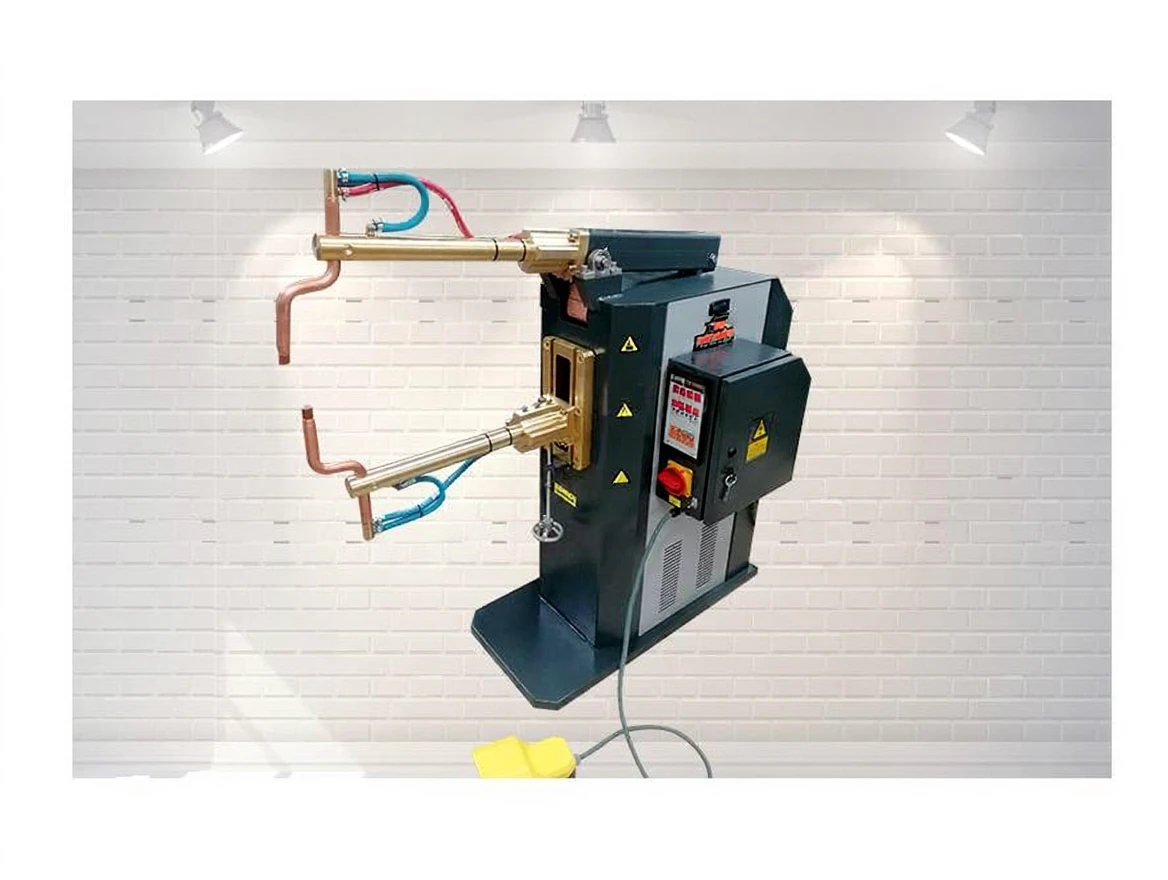 6t8vr19ng5rma0cv34493m2evg 30 kVA Steel Furniture Type Pneumatic Spot Welding Machine - Image 1