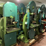 60' Hizar Band Sawing Machine