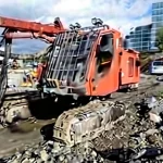 DX780 Rock Breaker 9000 Operating Hours