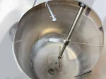 600 Liter Solution Mixing Tank - Image 2
