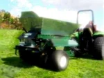 CR-7 Removable Type Grass Top Sand Spreading and Material Loading Unloading Machine - Image 6