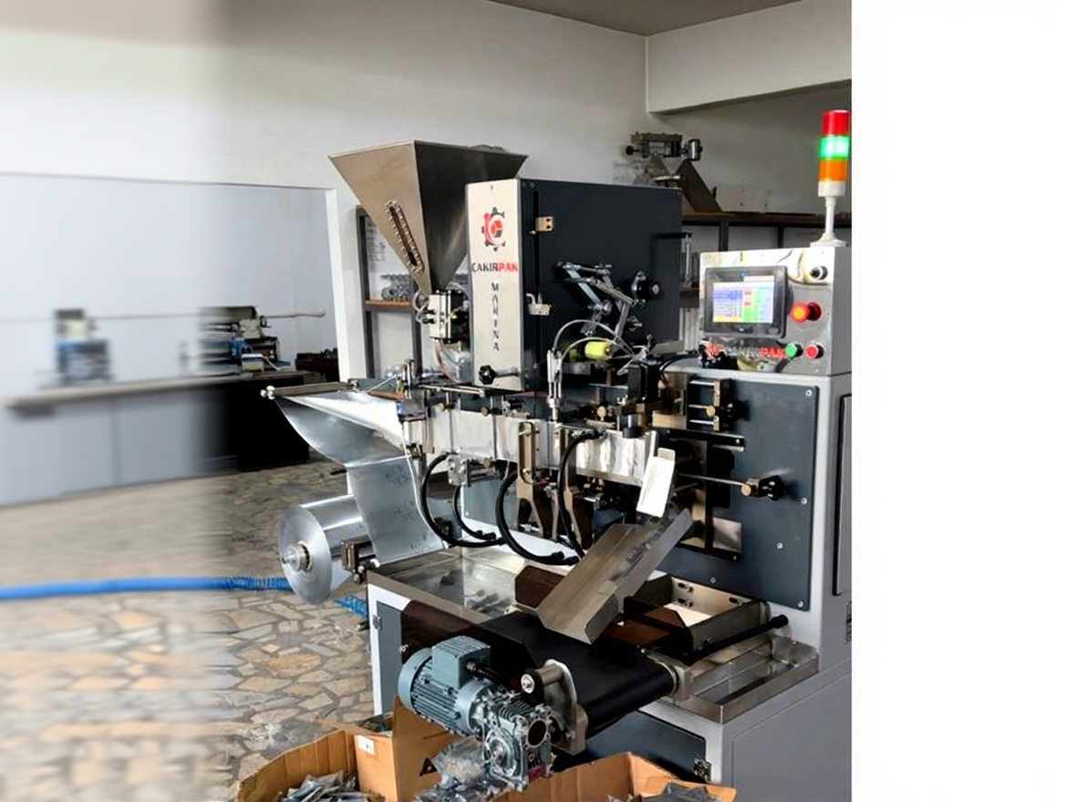 axer7z1y25rme0ctnnztq57zkm Automatic Cologne Wipes and Liquid Filling Machine - Image 1