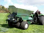 CR-7 Removable Type Grass Top Sand Spreading and Material Loading Unloading Machine - Image 5