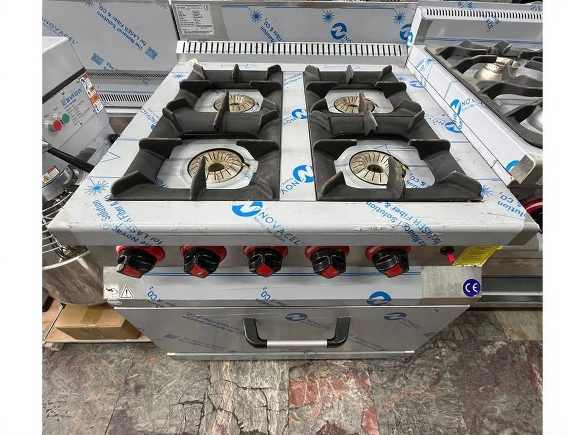 c9e4xnf46srme0ctwf795ywj74 4+1 Stove and Oven Combo - Image 1