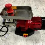 350 Kg/H (Ukmo-32) Economical Meat Mincer Machine