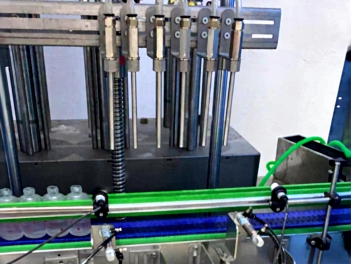 dq1xj2aps1rm80ctnscbnkd8q8 50-500Ml 6-Nozzle (800-2500 Pieces / Hour) Stainless Steel Automatic Liquid Filling Machine - Image 1