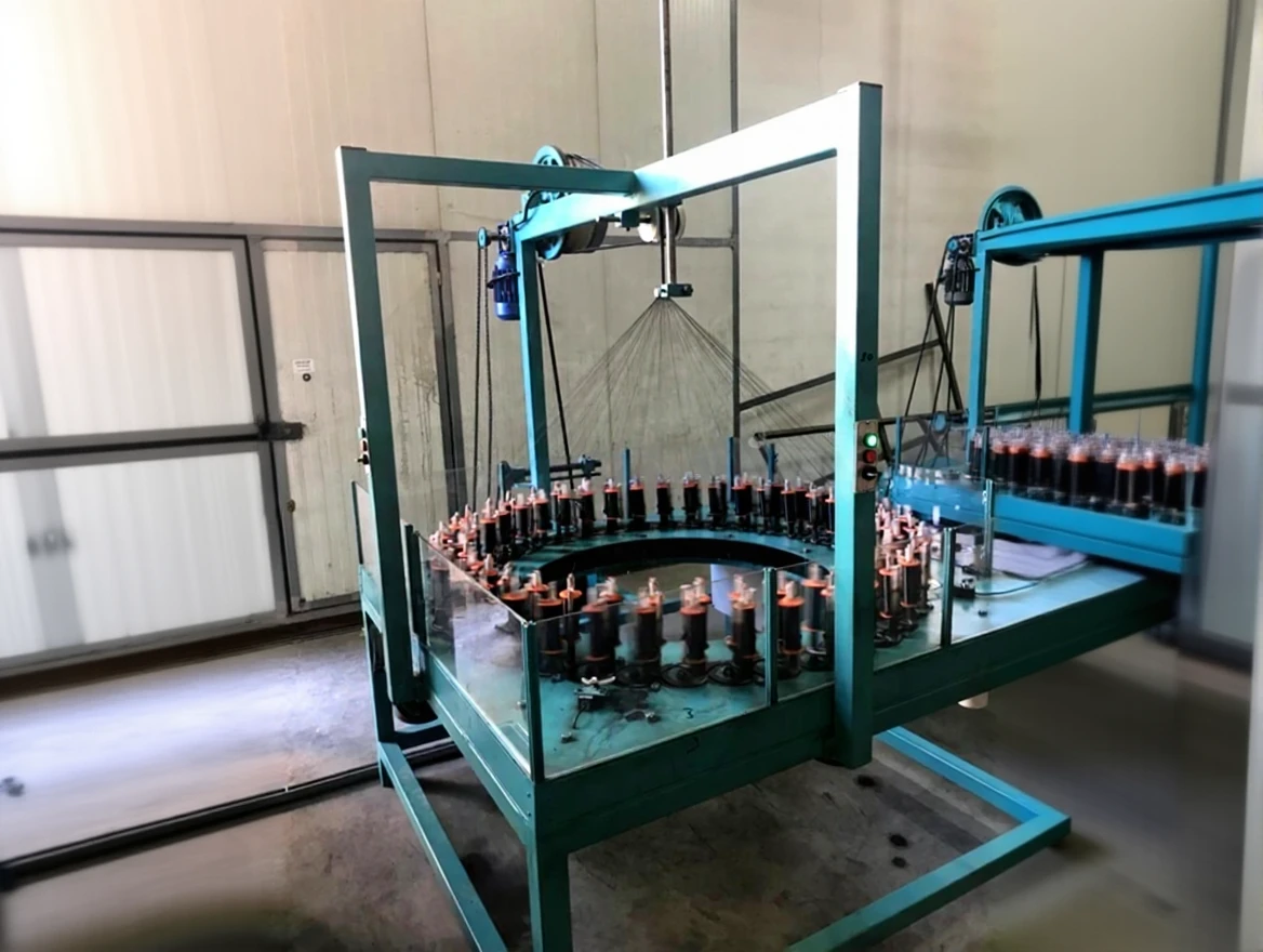 evk27swxksrmy0cvsxdsyxsep0 80 Puppet String and Rope Machine - Image 1