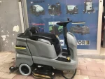Karcher B 90 Ride-On Floor Cleaning Machine - Image 3