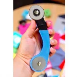 45 mm Rotary Fabric Cutter – Patchwork, Quilting, Paper and Leather Cutting Tool + Replacement Blade