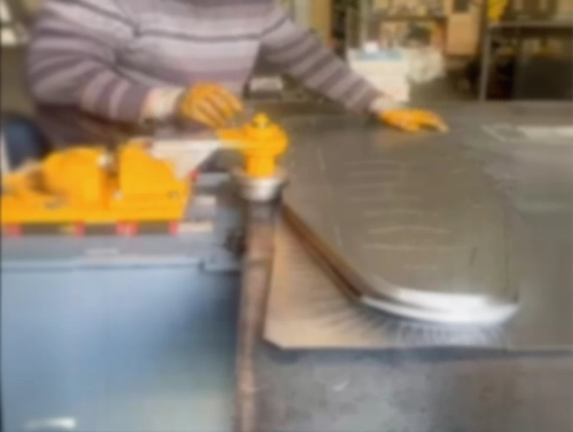 gcr6e4ws7xrmt0cvhf5vmkm908 Ironing Table Edge Cutting Cord Machine - Image 1