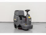Karcher B70 Ride-On Floor Cleaning Machine - Image 3