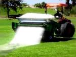 Topdresser - Pull Type 150 Cm Grass Top Dressing Machine - Image 2