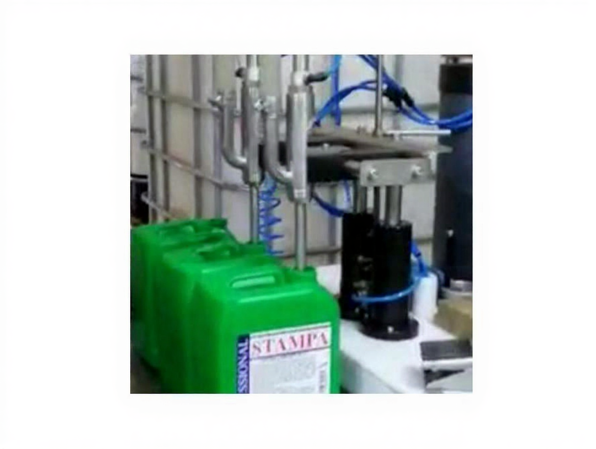 jag9d0njghrma0ctnqsrycqayc 800 Units/Hour (100-1000 ml) 2-Nozzle Manual Liquid Filling Machine - Image 1