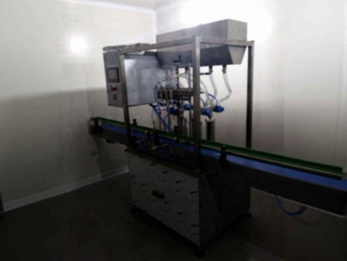 jyzwwb4kanrmc0ctnrzvcwxv94 1000-5000 Ml 4 Nozzles (800-2500 Pieces / Hour) With Automatic Liquid Filling Machine - Image 1