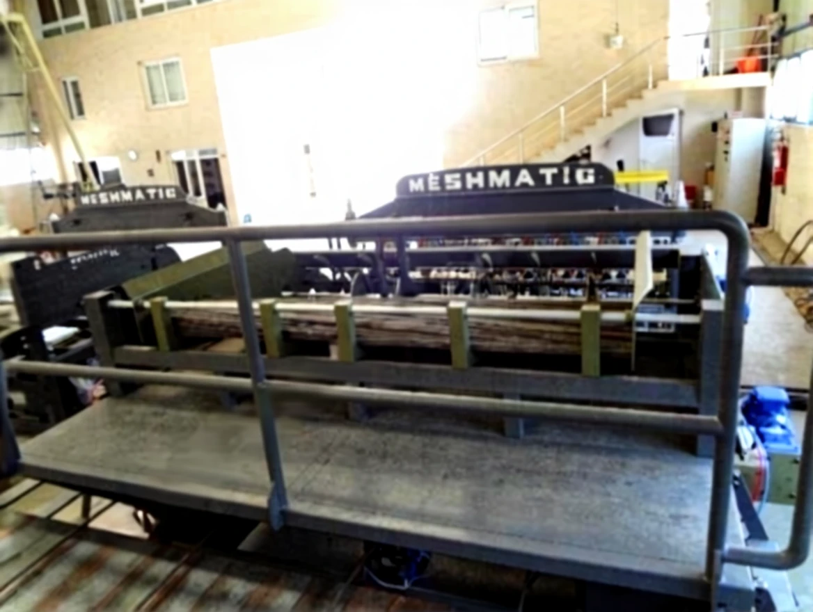 kav9b2n7n9rm80cv33j8d2jfsw Ø 4-12 mm 2600 mm Steel Mesh Welding Machine - Image 1