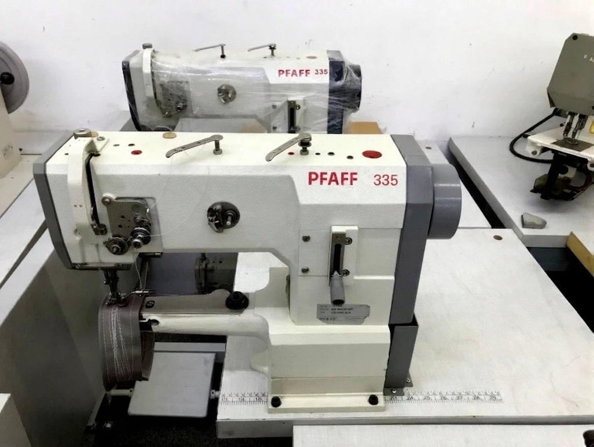 kd57qhdy9drmw0cvpb4839556r 335 G 6/01 BLNT Single Needle Double Chain Stitch Bag Sewing Machine - Image 1