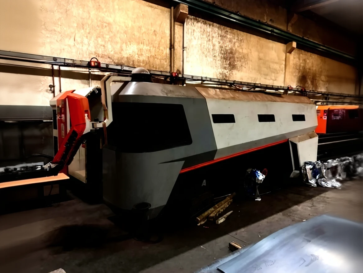 kq7m5hwmknrmw0cvdnbaz5f440 1.5 x 3 Meter Dual Table Fiber Laser - Image 1