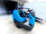 Riding Type BRX 1500 Floor Cleaning Machine Rental