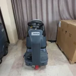 Nilfisk Br 752 Equestrian Floor Cleaning Machine 80/80 Litre WARRANTY